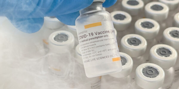 مزایای ساخت سردخانه دارو برای نگهداری داروهای حساس به دما