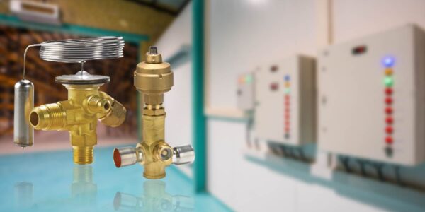 انواع شیر‌آلات برودتی